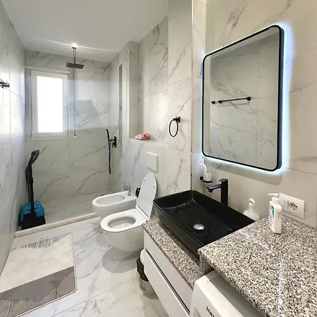 Apartment Gjuzi Tirana